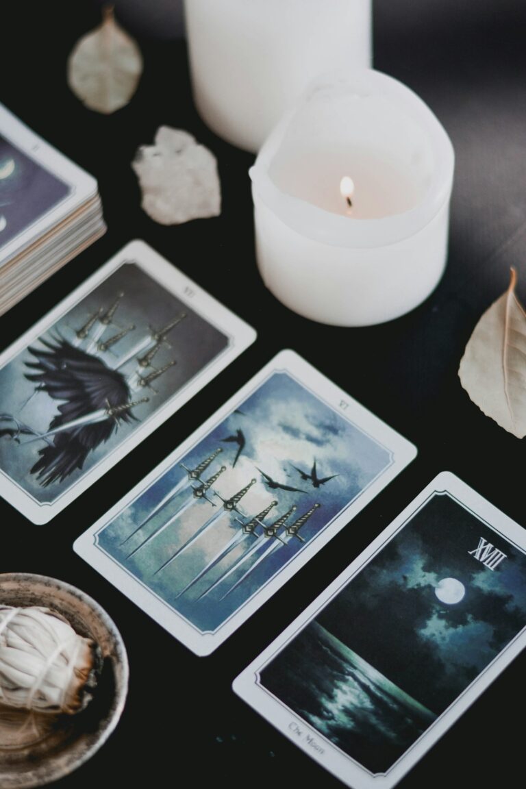 Consejos para iniciar en el arte místico del Tarot